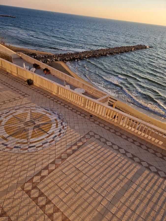 Il Paradiso Sul Mare Anzio Luaran gambar