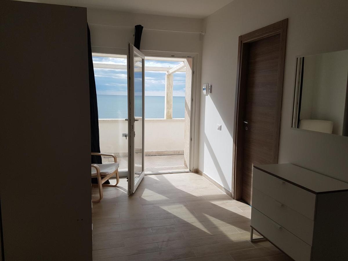 Il Paradiso Sul Mare Anzio Bilik gambar