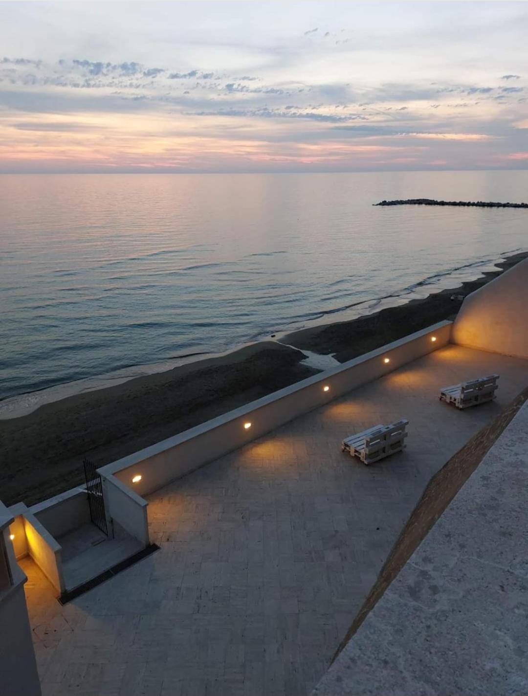 Il Paradiso Sul Mare Anzio Luaran gambar