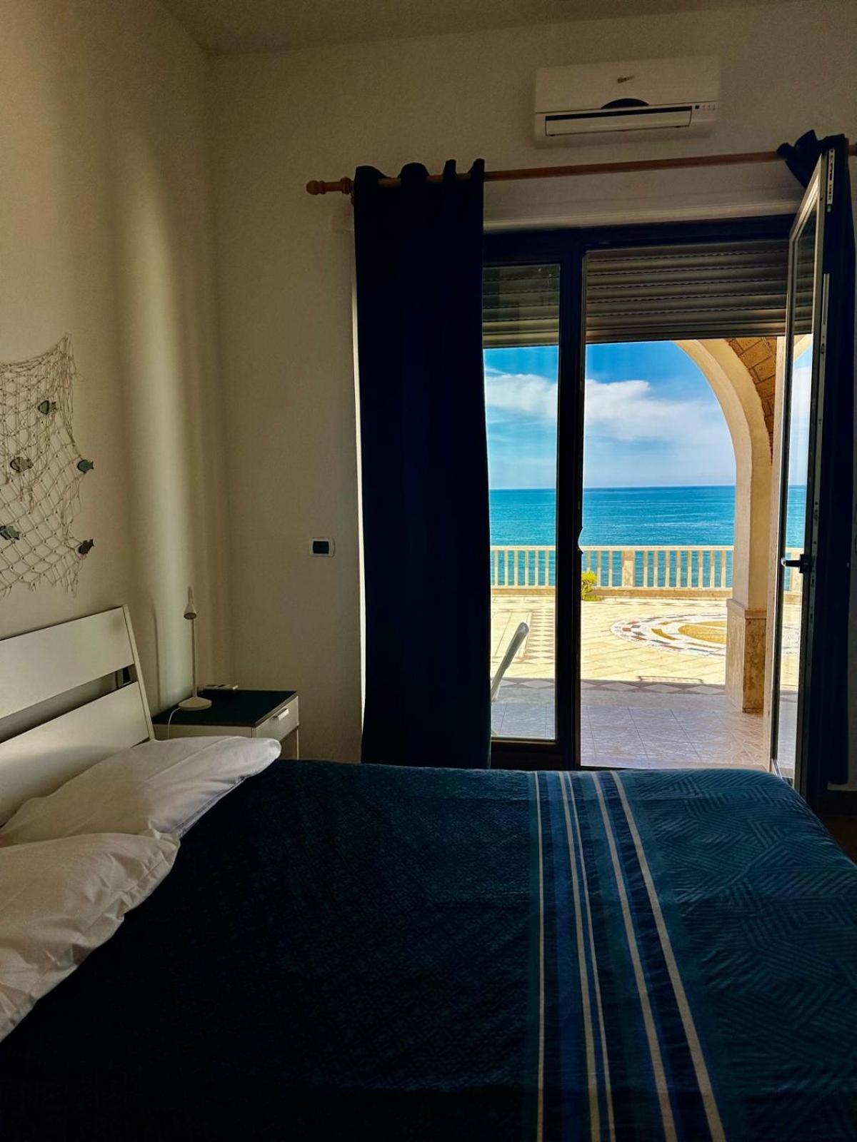 Il Paradiso Sul Mare Anzio Luaran gambar